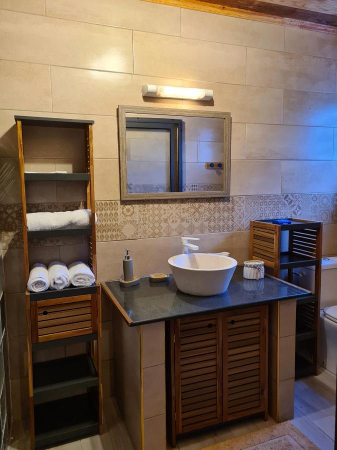 Chambres Et Tables D'Hote Du Voyageur ลาแปลน เดส์ ปาล์มิสต์ ภายนอก รูปภาพ